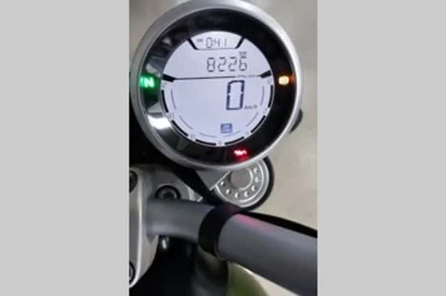 DUCATI SCRAMBLER (2015) thumbnail 6