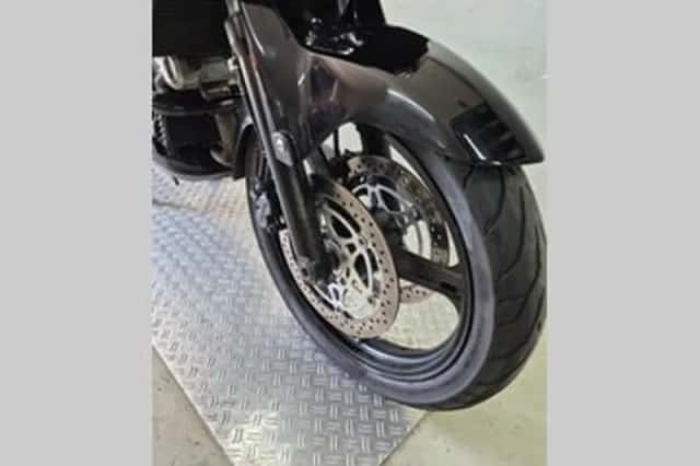 Suzuki V-STROM (2005) thumbnail 4