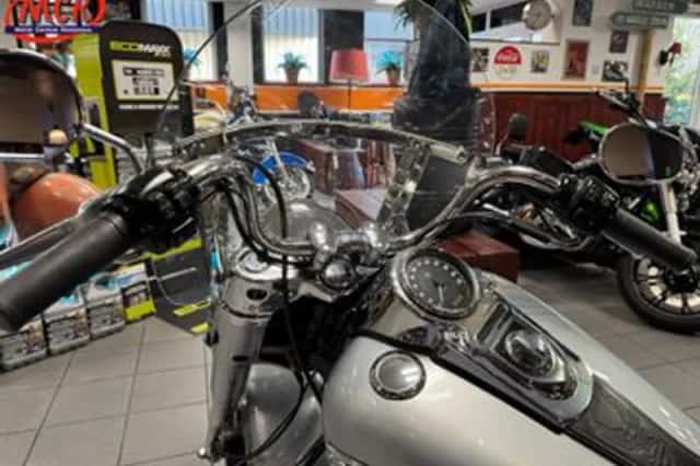 HARLEY-DAVIDSON SWITCHBACK (2012) thumbnail 3
