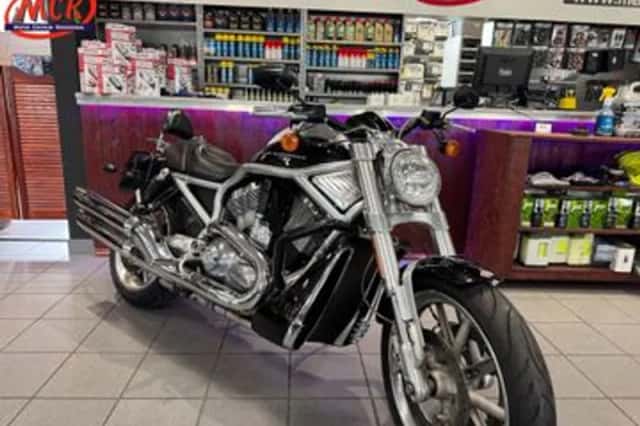 HARLEY-DAVIDSON V-ROD (2005) thumbnail 4