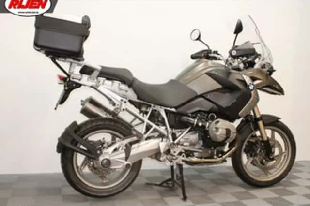BMW R (2010) thumbnail 3