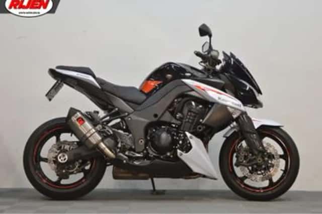 KAWASAKI Z1000 (2012) thumbnail 2