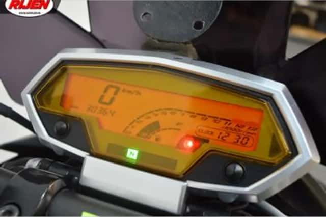 KAWASAKI Z1000 (2012) thumbnail 5