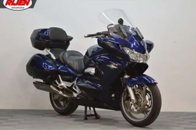 Honda ST (2004) thumbnail 1