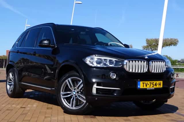 BMW X5 (2014) thumbnail 1