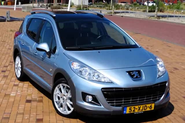 Peugeot 207 (2011) thumbnail 2