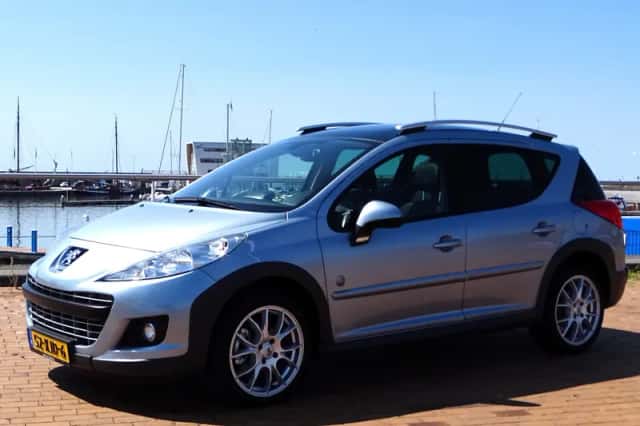 Peugeot 207 (2011) thumbnail 4