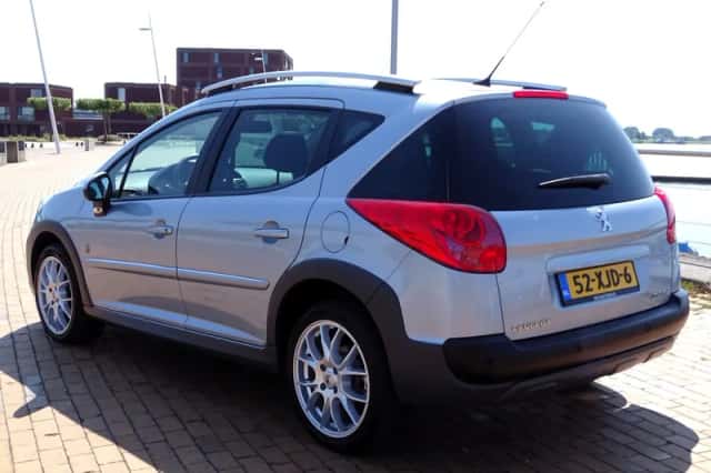 Peugeot 207 (2011) thumbnail 6