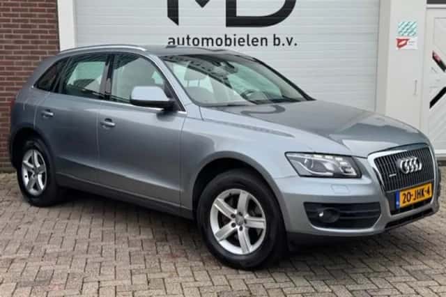 Audi Q5 (2009) thumbnail 1