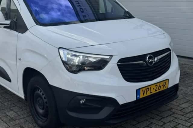 Opel Combo (2022) thumbnail 5