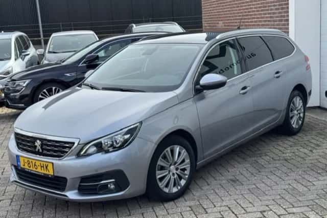 Peugeot 308 (2018) thumbnail 5