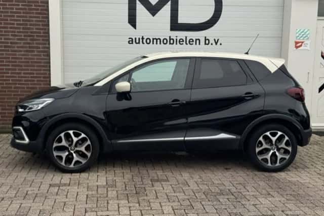 Renault Captur (2017) thumbnail 3