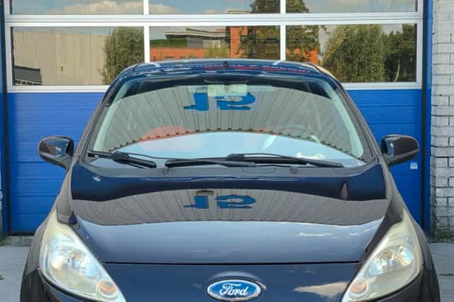Ford Ka (2010) thumbnail 2