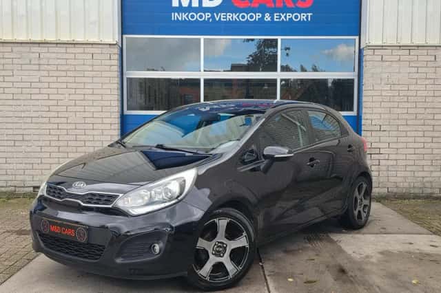 Kia Rio (2011) thumbnail 1