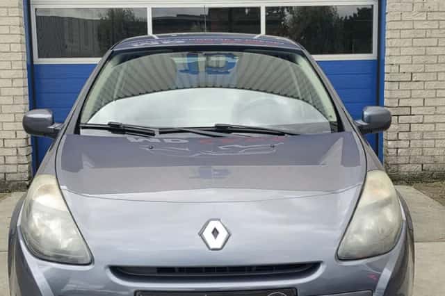 Renault Clio (2012) thumbnail 2