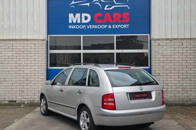 Škoda Fabia (2003) thumbnail 6
