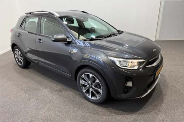 Kia Ceed (2019) thumbnail 3