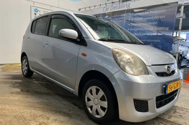 Daihatsu Cuore (2008) thumbnail 2