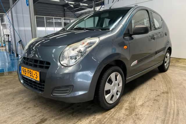 Suzuki Alto (2011) thumbnail 1