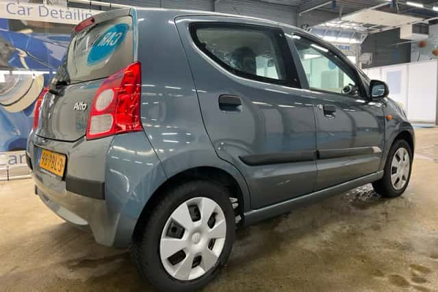 Suzuki Alto (2011) thumbnail 3