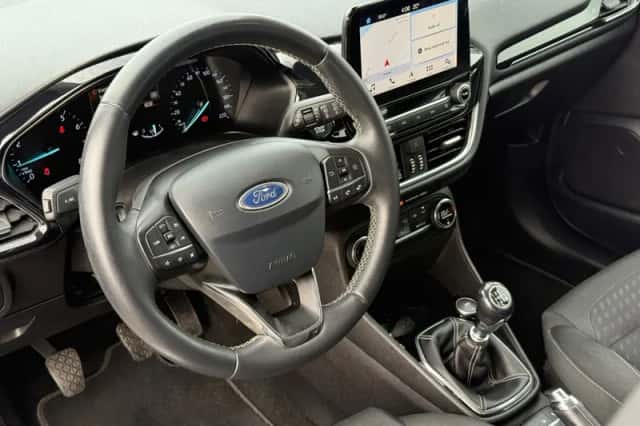 Ford Fiesta (2019) thumbnail 5