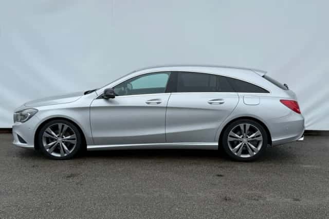 Mercedes-Benz CLA-Klasse (2016) thumbnail 3