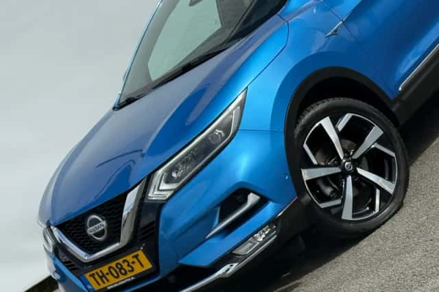 Nissan Qashqai (2018) thumbnail 5