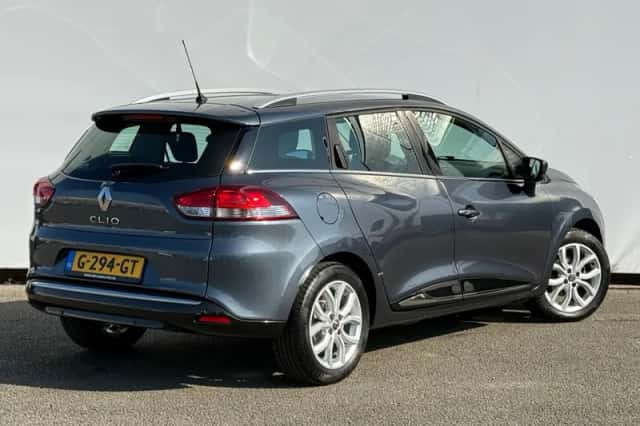 Renault Clio (2019) thumbnail 4