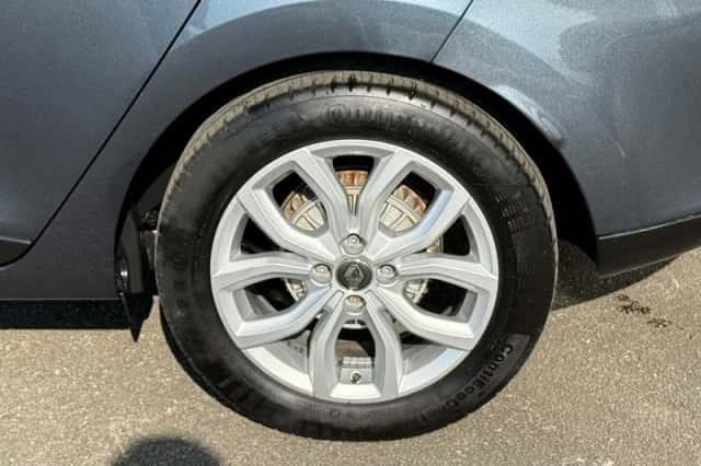 Renault Clio (2019) thumbnail 6