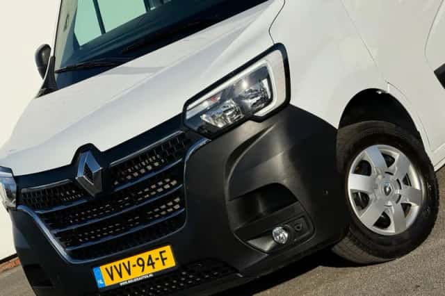 Renault Master (2023) thumbnail 5