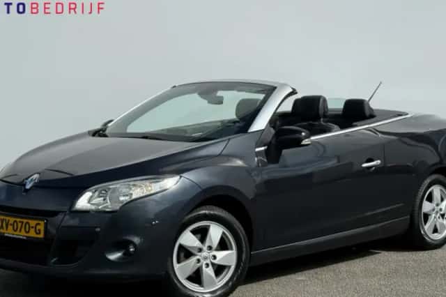 Renault Mégane (2012) thumbnail 1