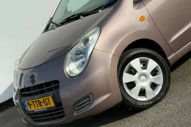 Suzuki Alto (2012) thumbnail 6
