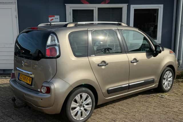 Citroën C3 Picasso (2010) thumbnail 2