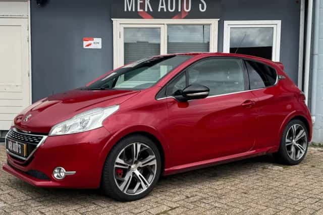 Peugeot 208 (2013) thumbnail 1