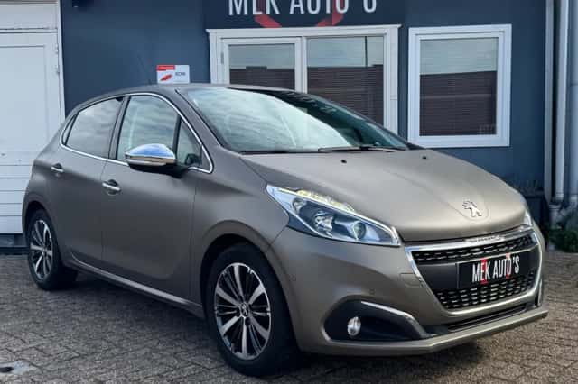 Peugeot 208 (2016) thumbnail 6