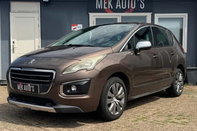 Peugeot 3008 (2014) thumbnail 1
