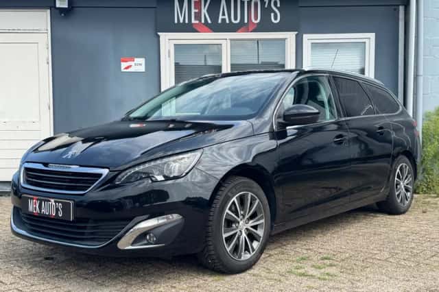 Peugeot 308 (2017) thumbnail 1