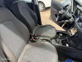 Opel Corsa (2017) thumbnail 10