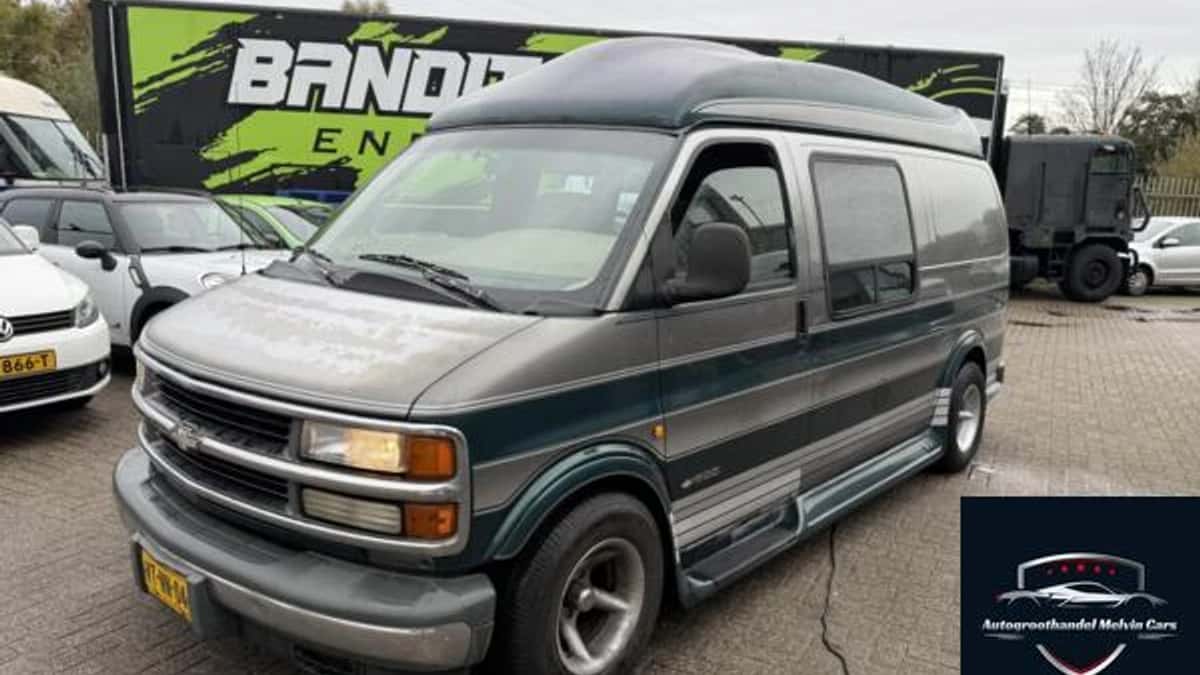 Chevrolet USA (1998) — foto 1
