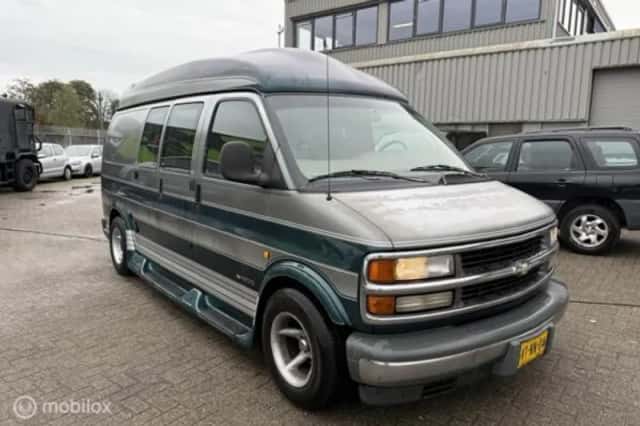 Chevrolet USA (1998) thumbnail 2