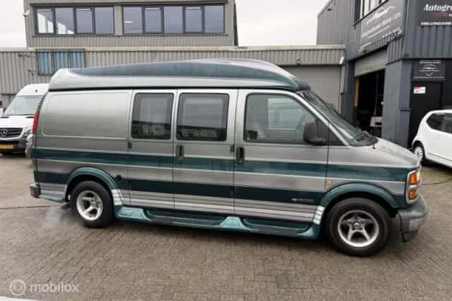Chevrolet USA (1998) thumbnail 5