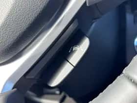 Suzuki S-Cross (2025) thumbnail 20