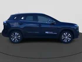 Suzuki S-Cross (2025) thumbnail 4