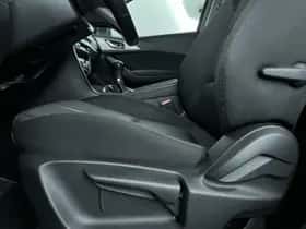 Mazda 3 (2018) thumbnail 13