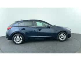 Mazda 3 (2018) thumbnail 6
