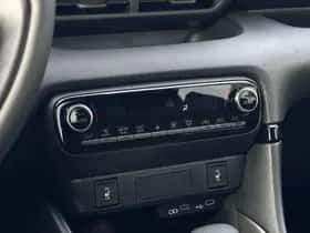Mazda 2 Hybrid (2025) thumbnail 15