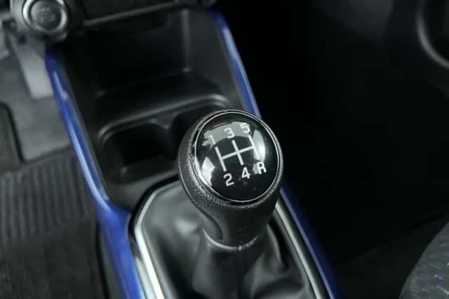 Suzuki Ignis (2024) thumbnail 19