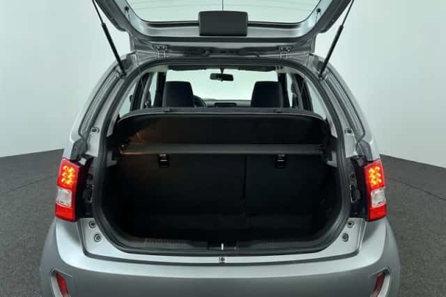 Suzuki Ignis (2024) thumbnail 23
