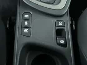 Mazda 2 Hybrid (2024) thumbnail 24