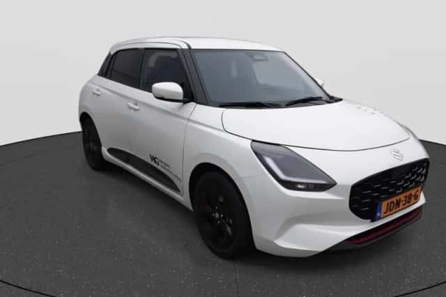 Suzuki Swift (2025) thumbnail 7
